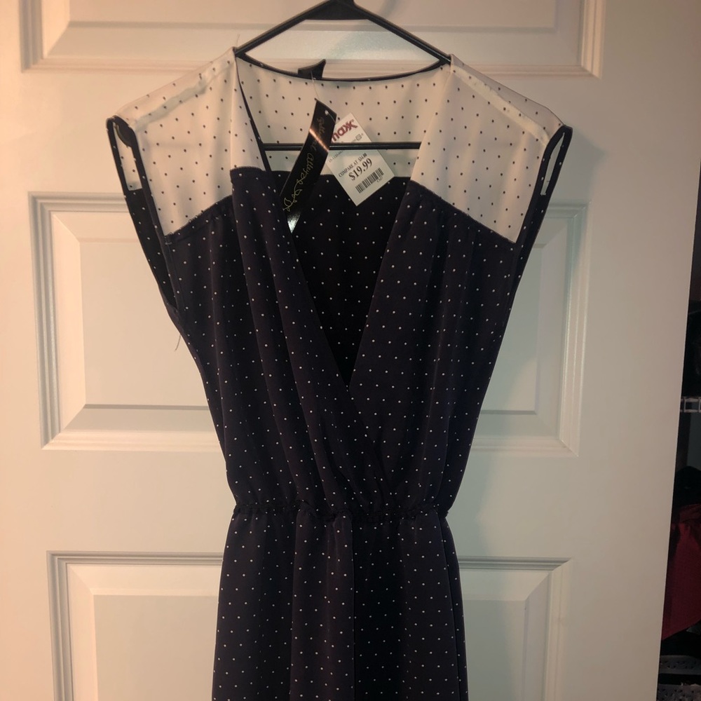 Dress with polka dots, navy and white. Wrap top.